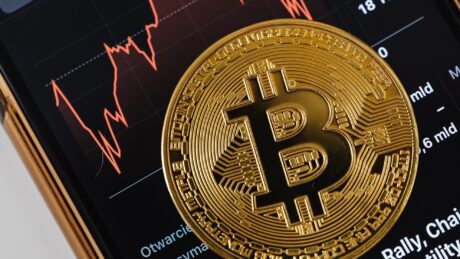 Fed Announces Inflation Warnings As Bitcoin Whales Remain In Wait Mode