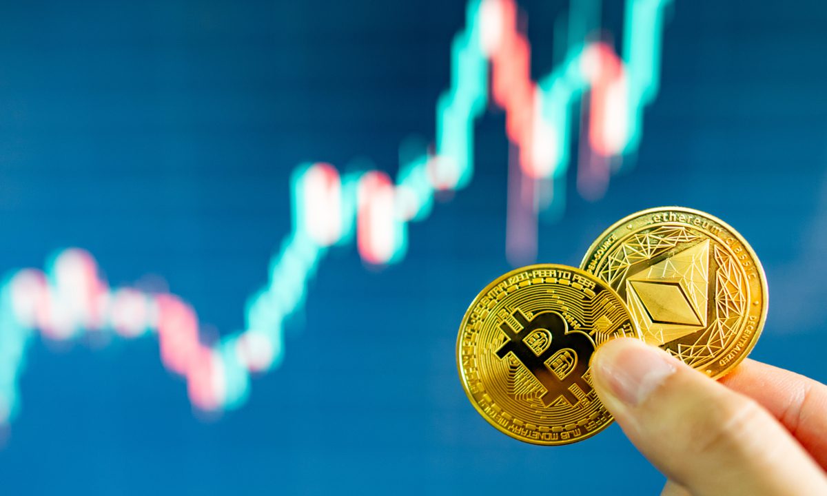 All Roads Leading To Bitcoin Price Drop In Short Term?
