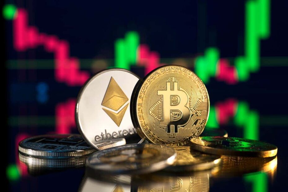 Analyst Who Accurately Predicted Crypto Crash Warns Investors; Here’s Why