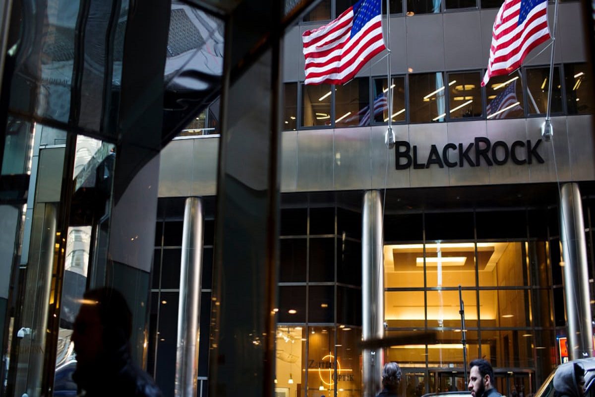 BlackRock Unveils Metaverse ETF Despite Weak Market Conditions