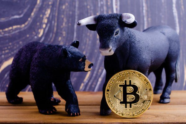 Bitcoin (BTC) Breaks Below 4,000 as Analysts Expect Continued Near-Term Weakness
