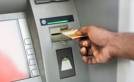 Bitcoin Solves This: Hong Kong ATMs Out Of Cash And Panic Over Indian Banks