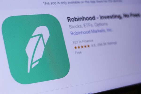 Crypto Wheels Still Turning in US, Robinhood Exchange Awarded BitLicense