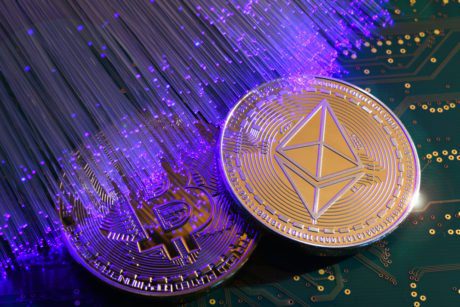 Ethereum May Face 20% Pullback as Key Support Level Grows Weak