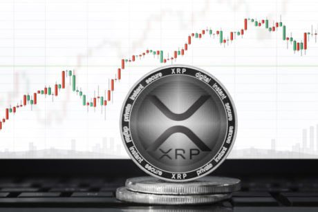 XRP Recovers from Dip to $0.21, But Analysts Expect Further Losses